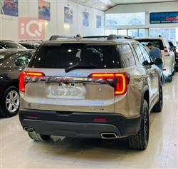 GMC Acadia